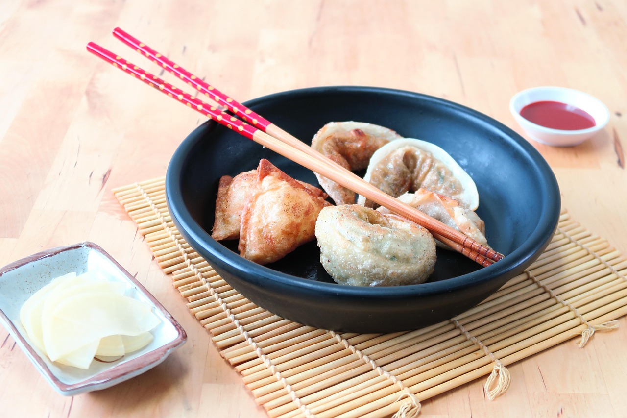 被爱的饺子，文化象征与时事印记