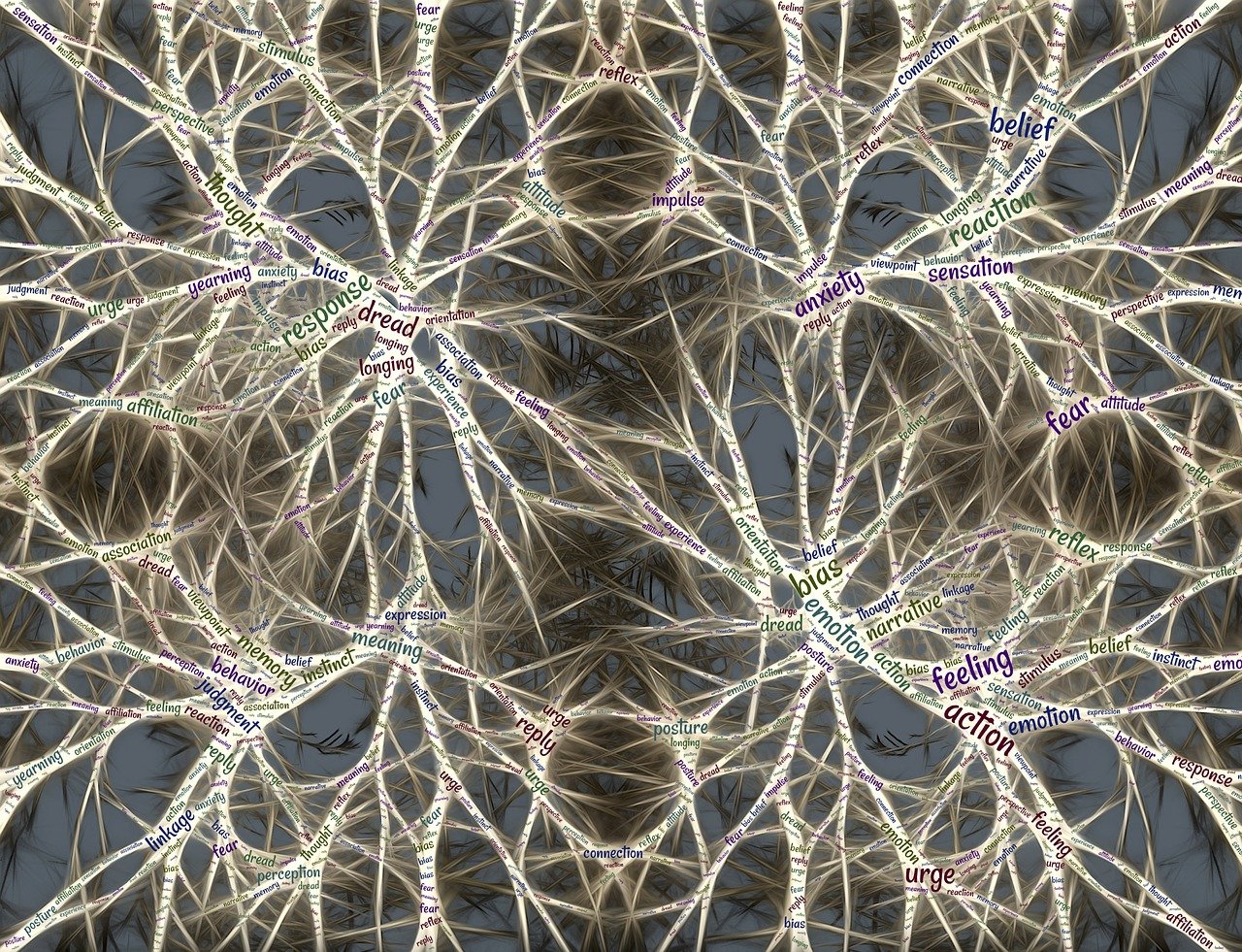 提供精准资讯与引导，激发个体觉悟与动态响应